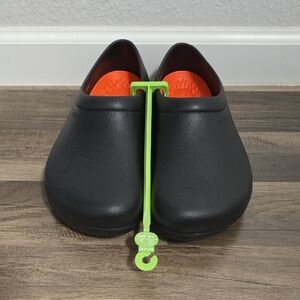 CROCS Unisex On the Clock Literide Slip On Clogs